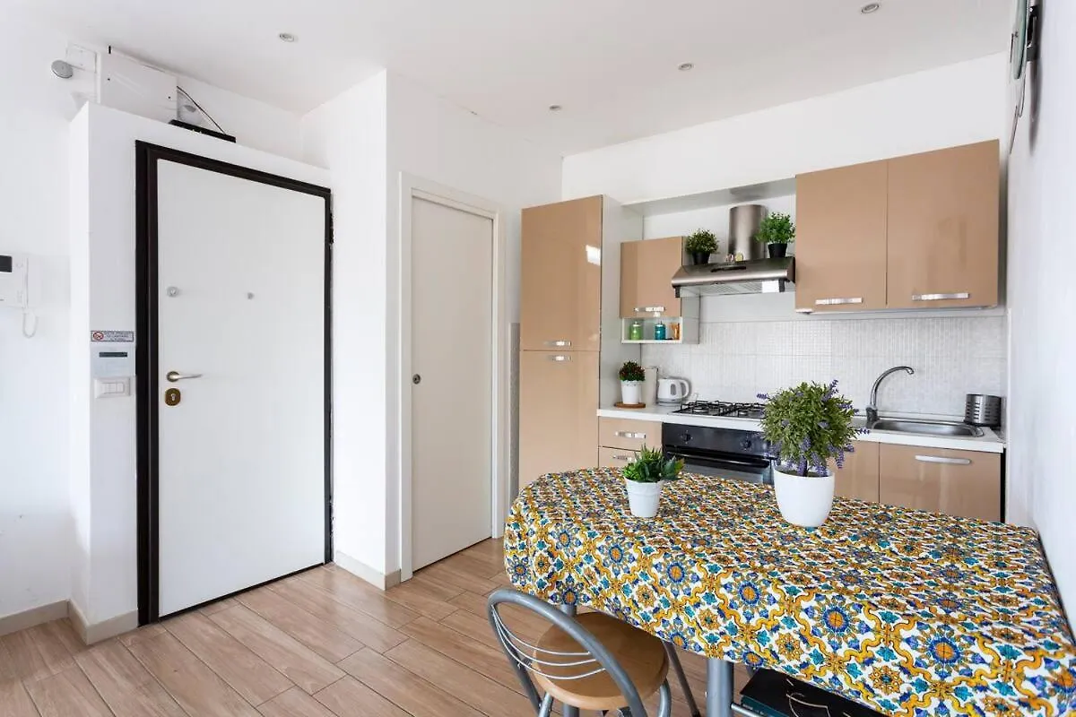 Frank'S House - Appartamento Con Terrazzo In Centro Palermo