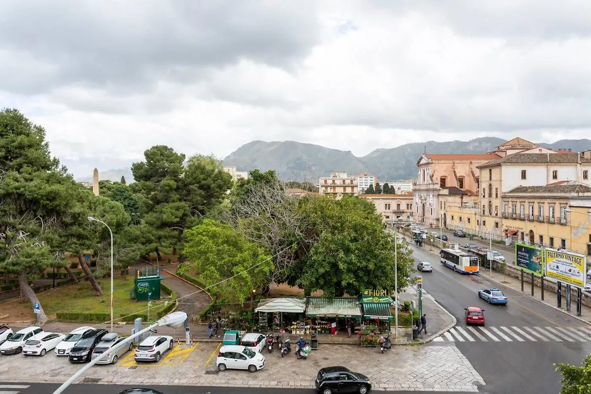 Frank'S House - Appartamento Con Terrazzo In Centro Palermo 0*,
