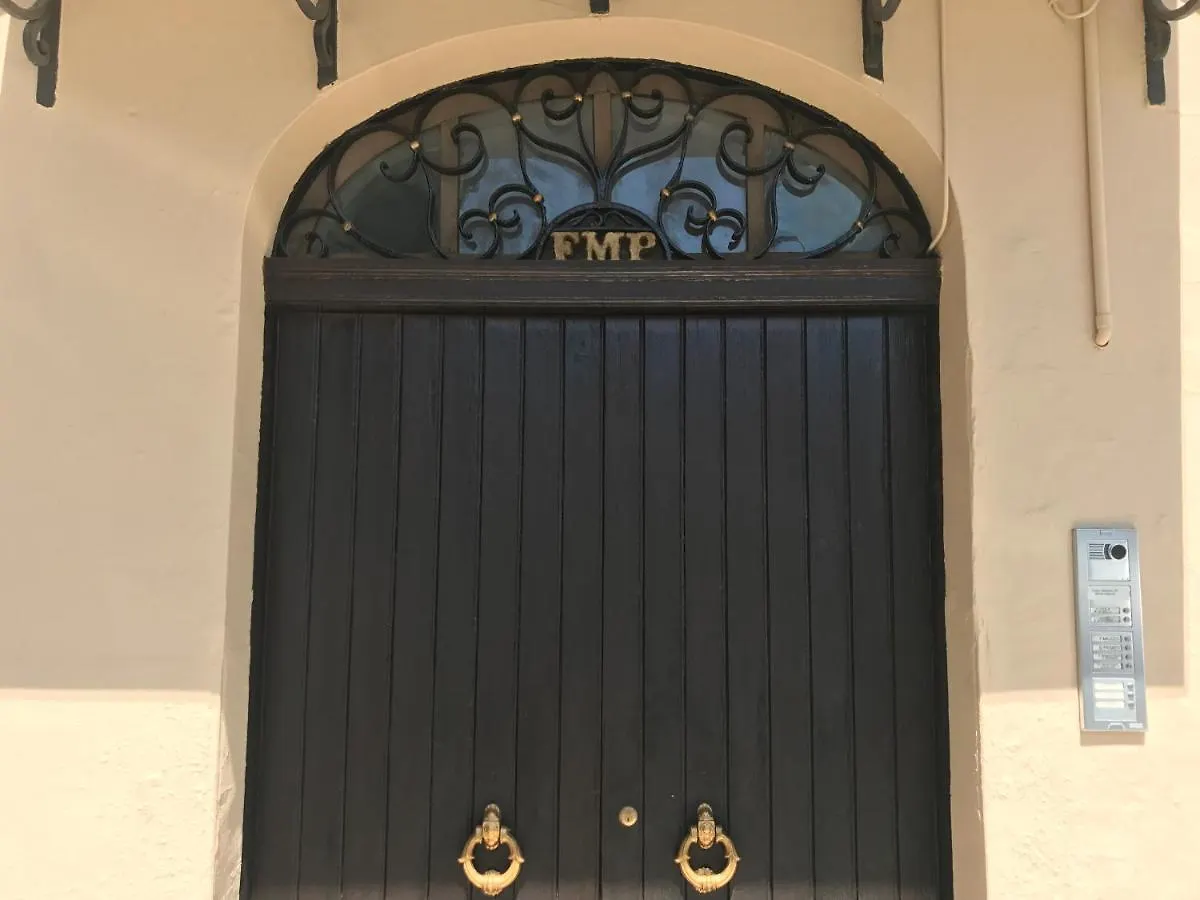 Frank'S House - Appartamento Con Terrazzo In Centro Palermo Italy