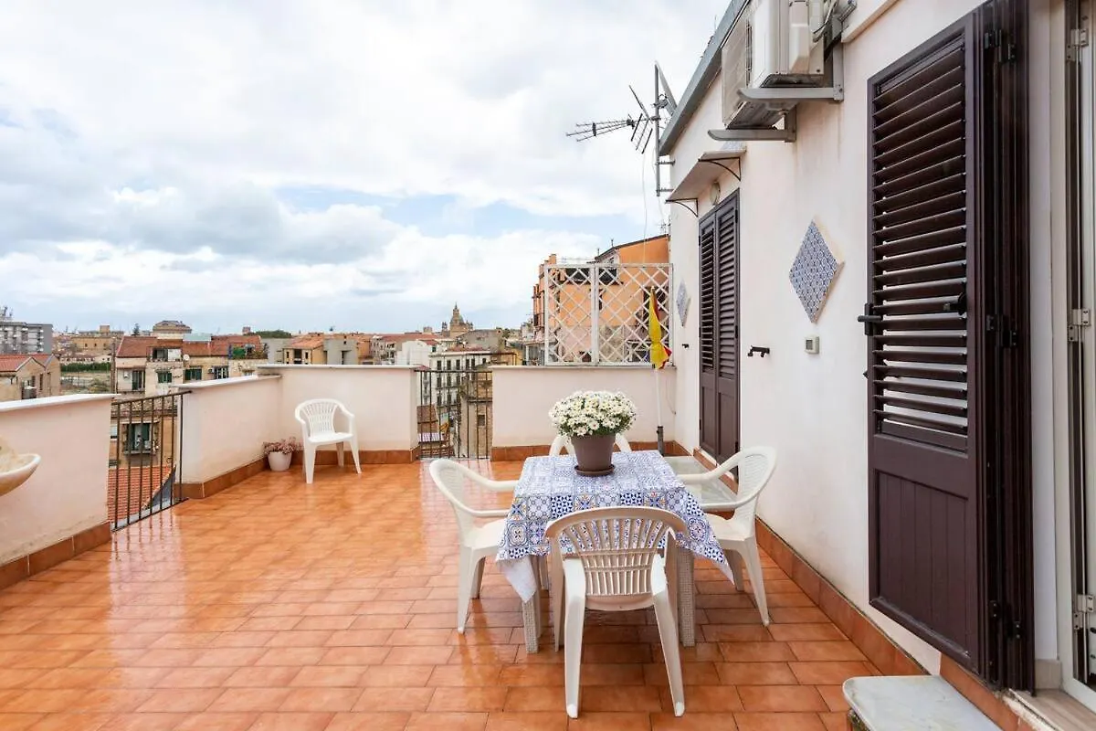 Frank'S House - Appartamento Con Terrazzo In Centro Palermo Holiday home