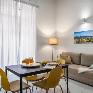 Open Sicily Homes - Near The Train Station Апарт-отель